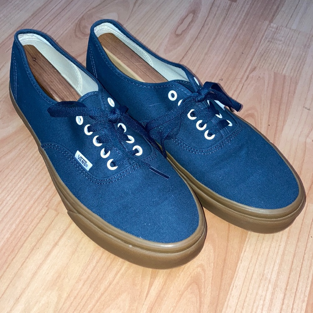 Vans skate shoes